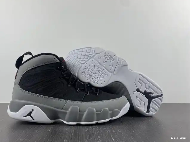 Reps LUCY CT8019-060 9 Jordan Grey Retro Particle 0529
